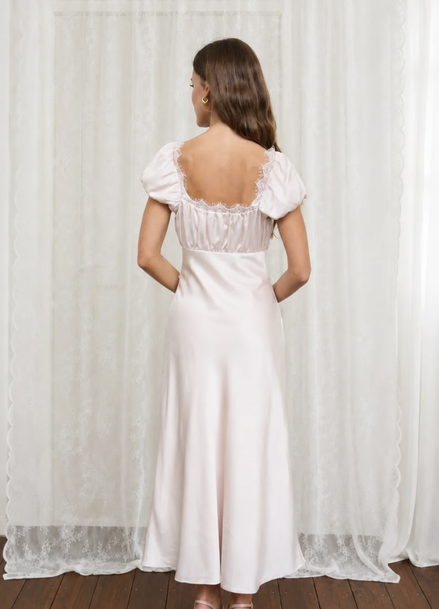SATIN LACE DETAIL SHORT
SLEEVE MIDI DRESS