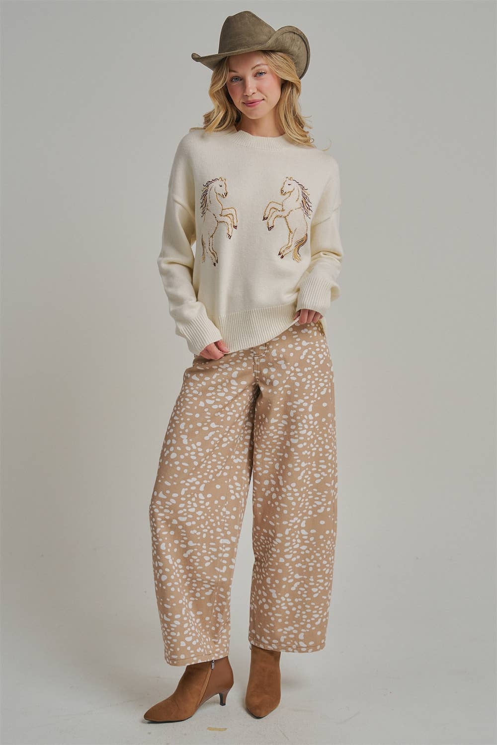 HIGH RISE DEER PRINT BARREL SHAPED WIDE LEG PANTS