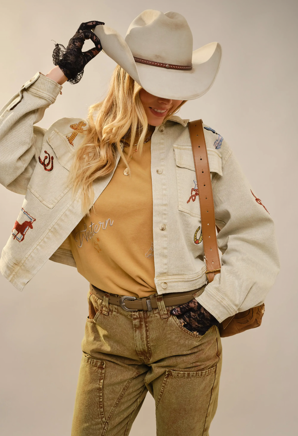 Western Motif Embroidery
Denim Jacket