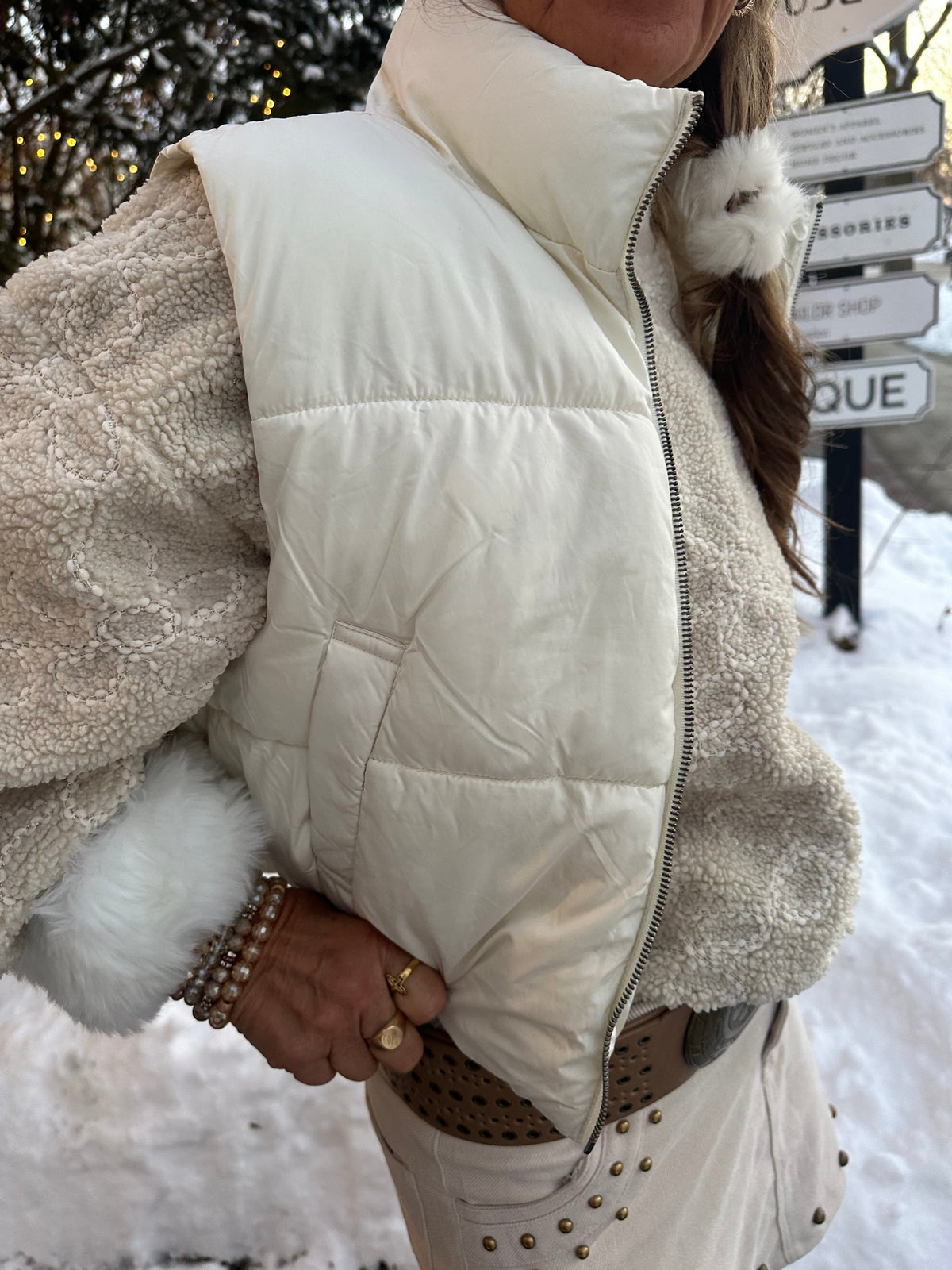Snowfall Bloom Sherpa Pullover ?
