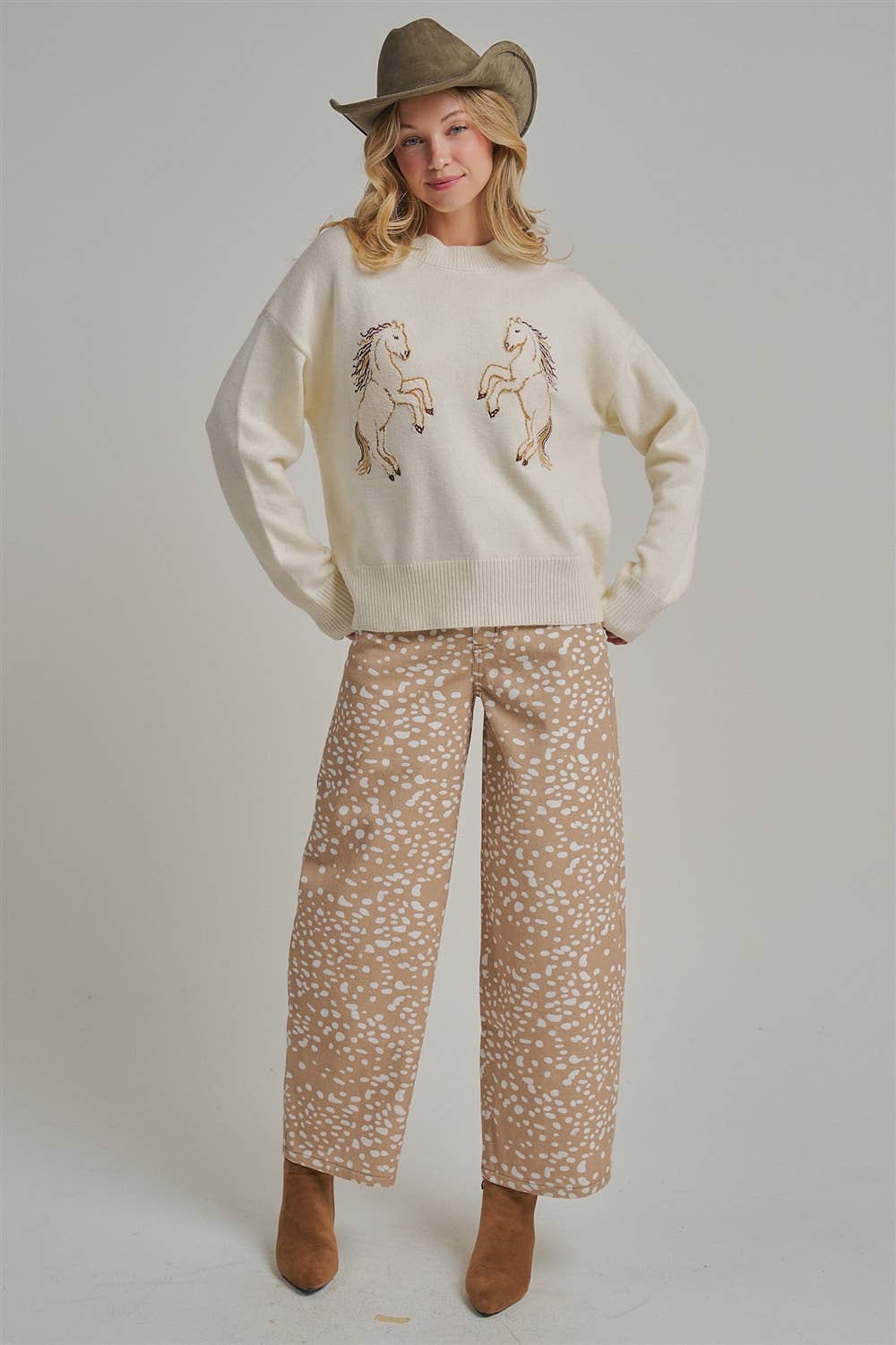HIGH RISE DEER PRINT BARREL SHAPED WIDE LEG PANTS